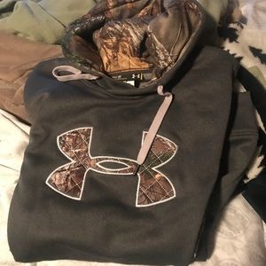 Never Worn Under Armour Camo Hoodie
